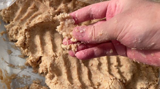 大豆の潰し作業完了